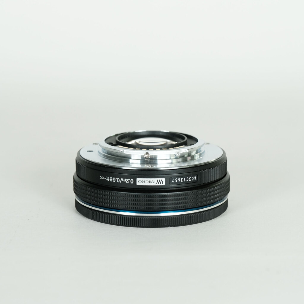 OLYMPUS M.ZUIKO DIGITAL ED 14-42mm F3.5-5.6 EZ ブラック