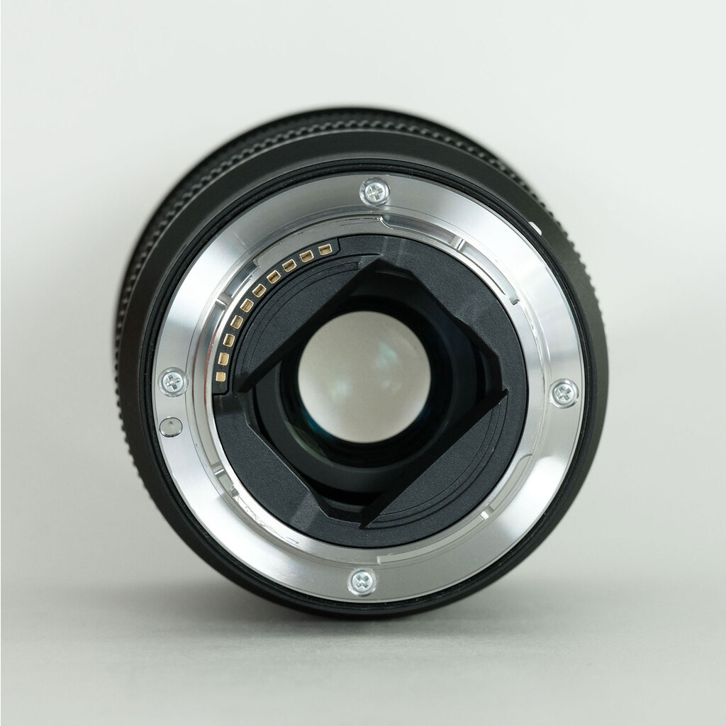 SONY FE 20mm F1.8 G SEL20F18G