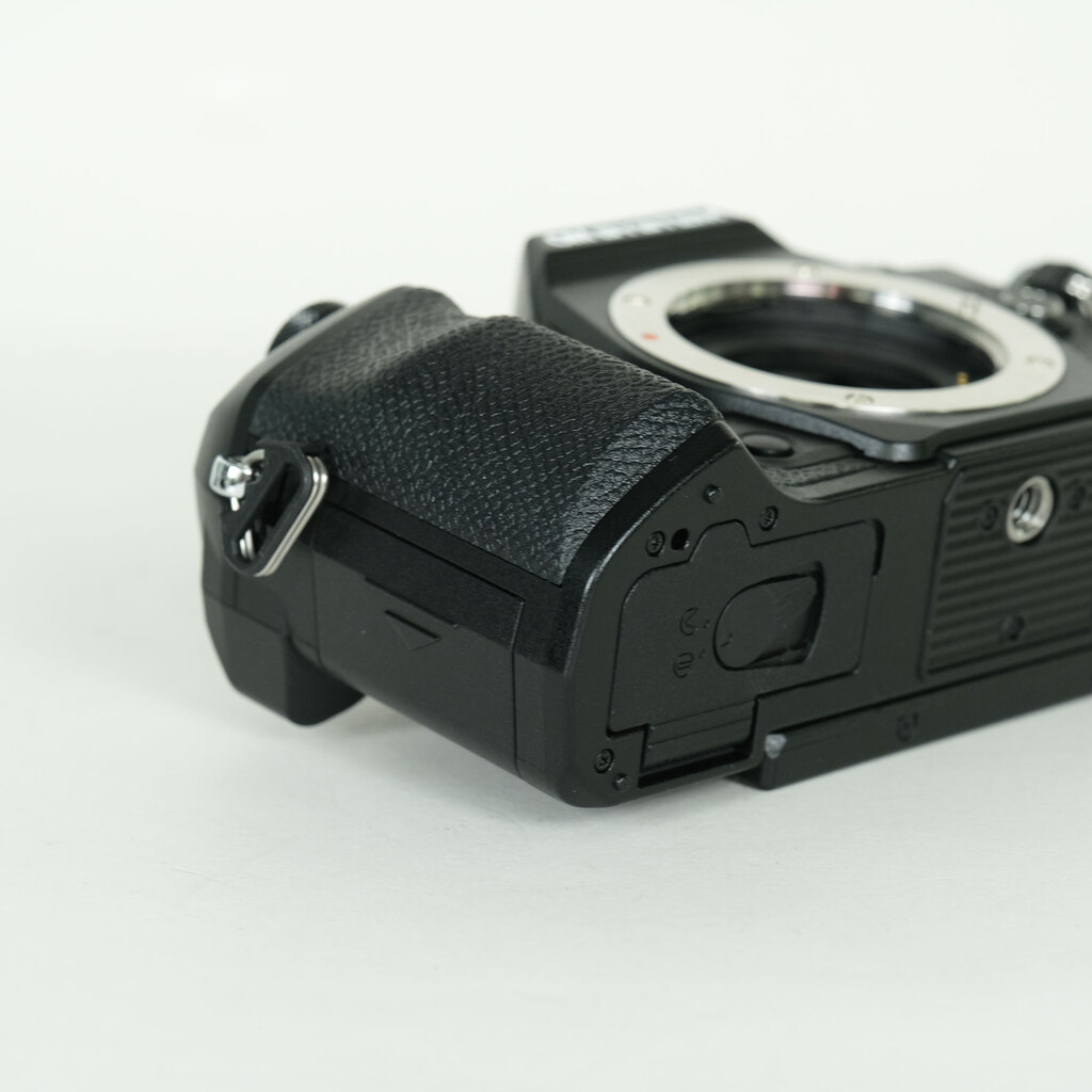 OM SYSTEM OM-5 Mark II ボディ ブラックの出品 | ONE SCENE（ワンシーン）