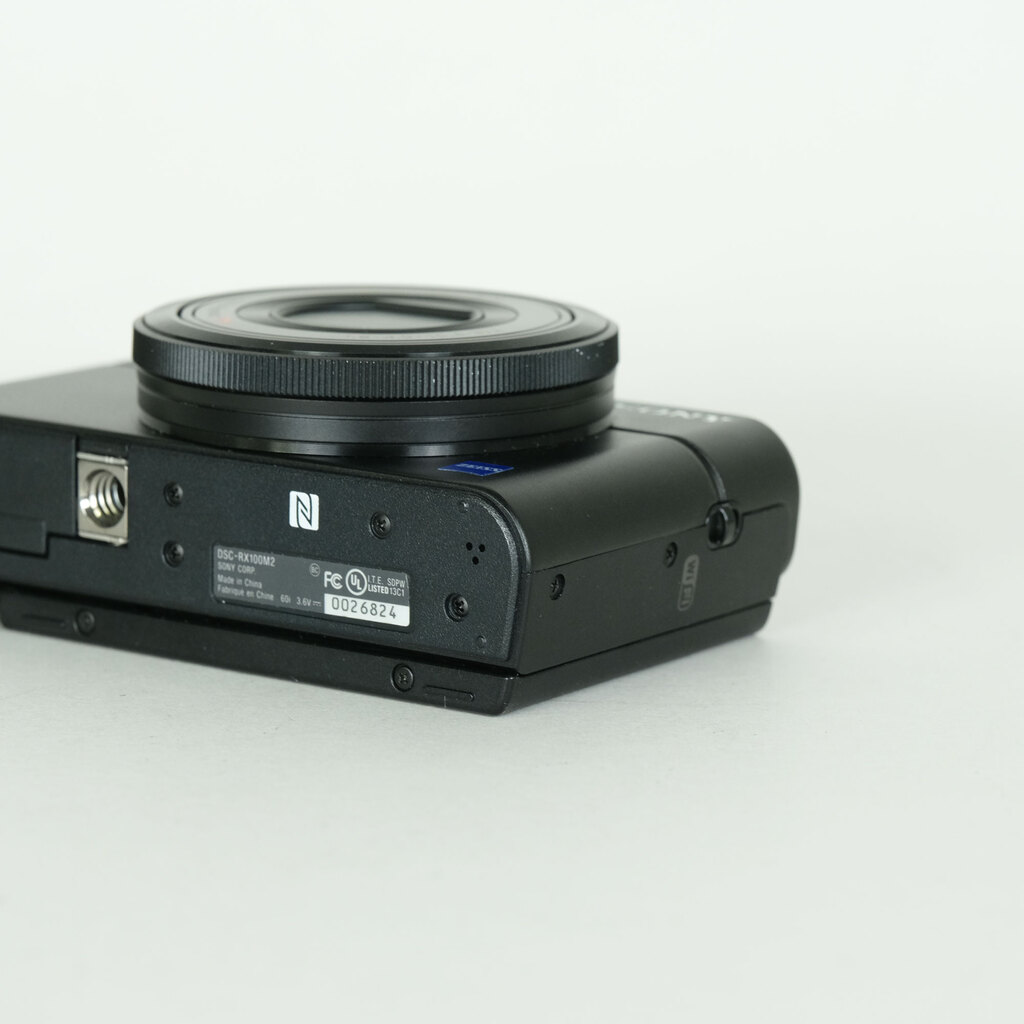 SONY Cyber-shot DSC-RX100M2
