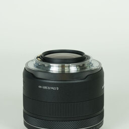 Canon RF35mm F1.8 MACRO IS STM