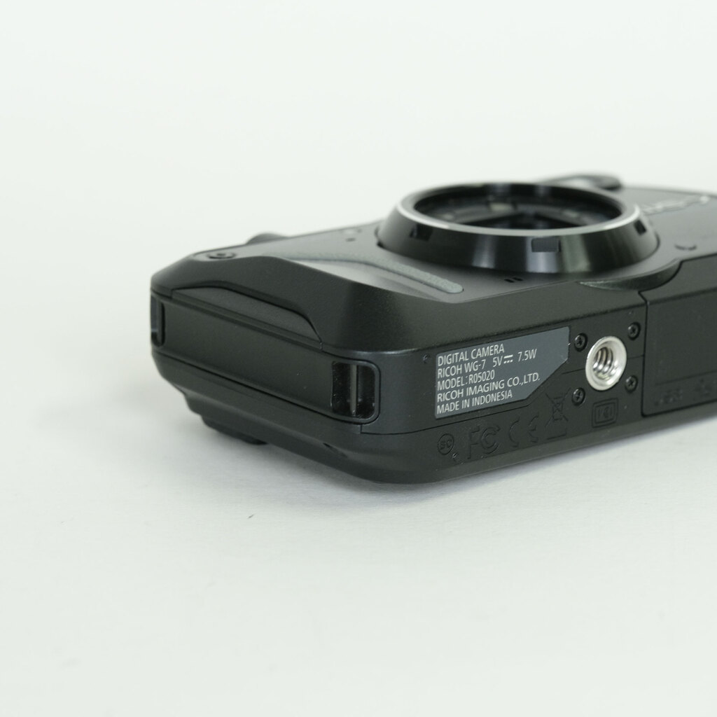 RICOH WG-7 ブラック