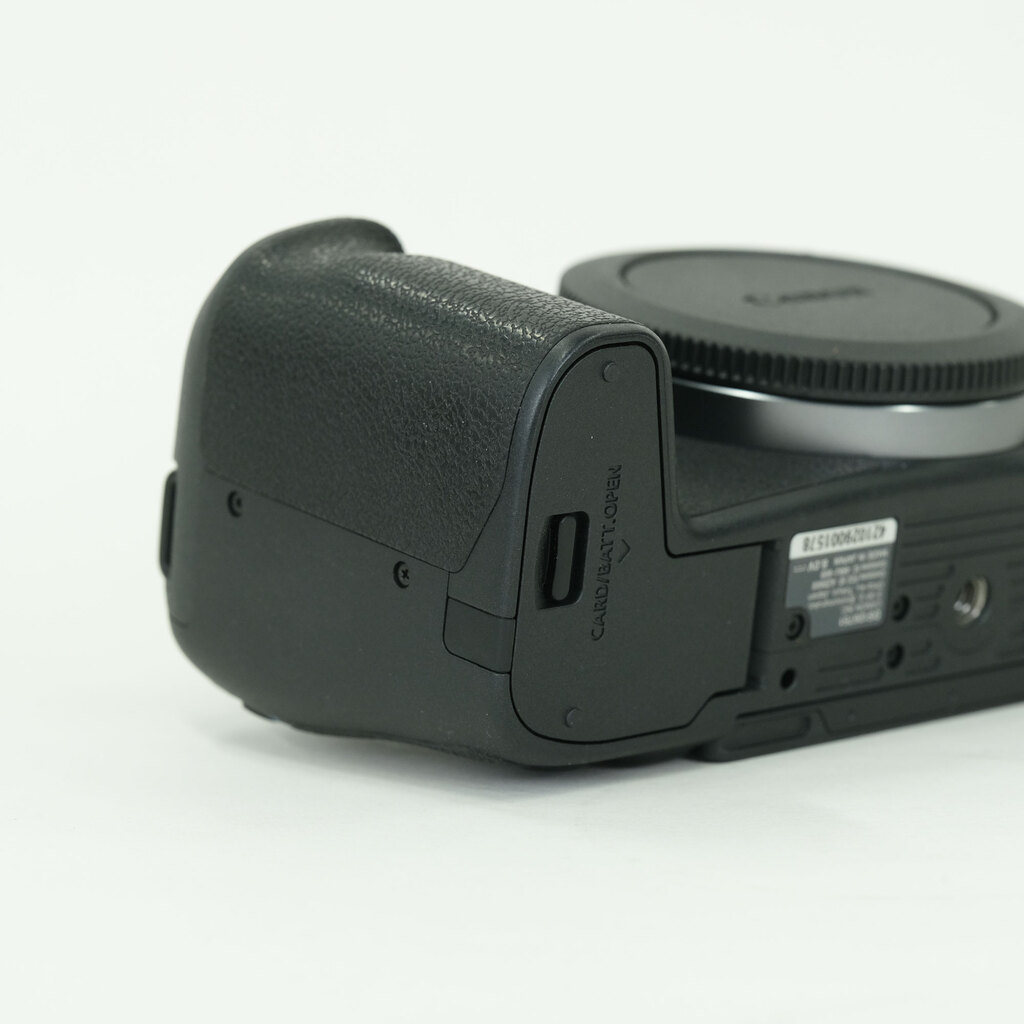 Canon EOS RP Canon EOS RP