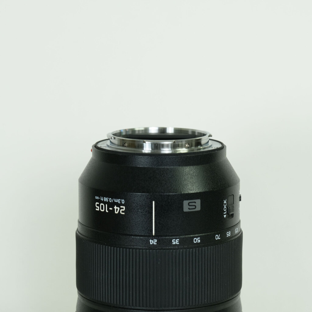 Panasonic LUMIX S 24-105mm F4 MACRO O.I.S.