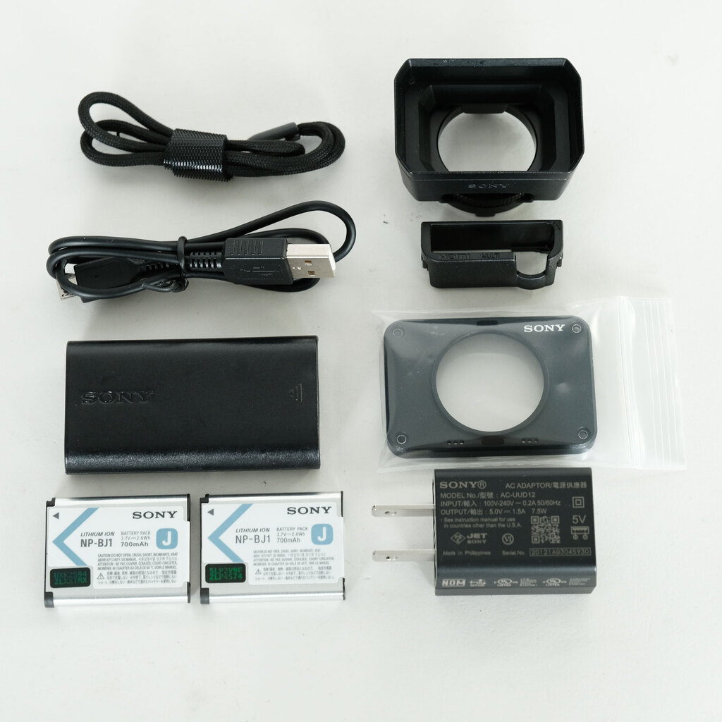 SONY Cyber-shot DSC-RX0M2