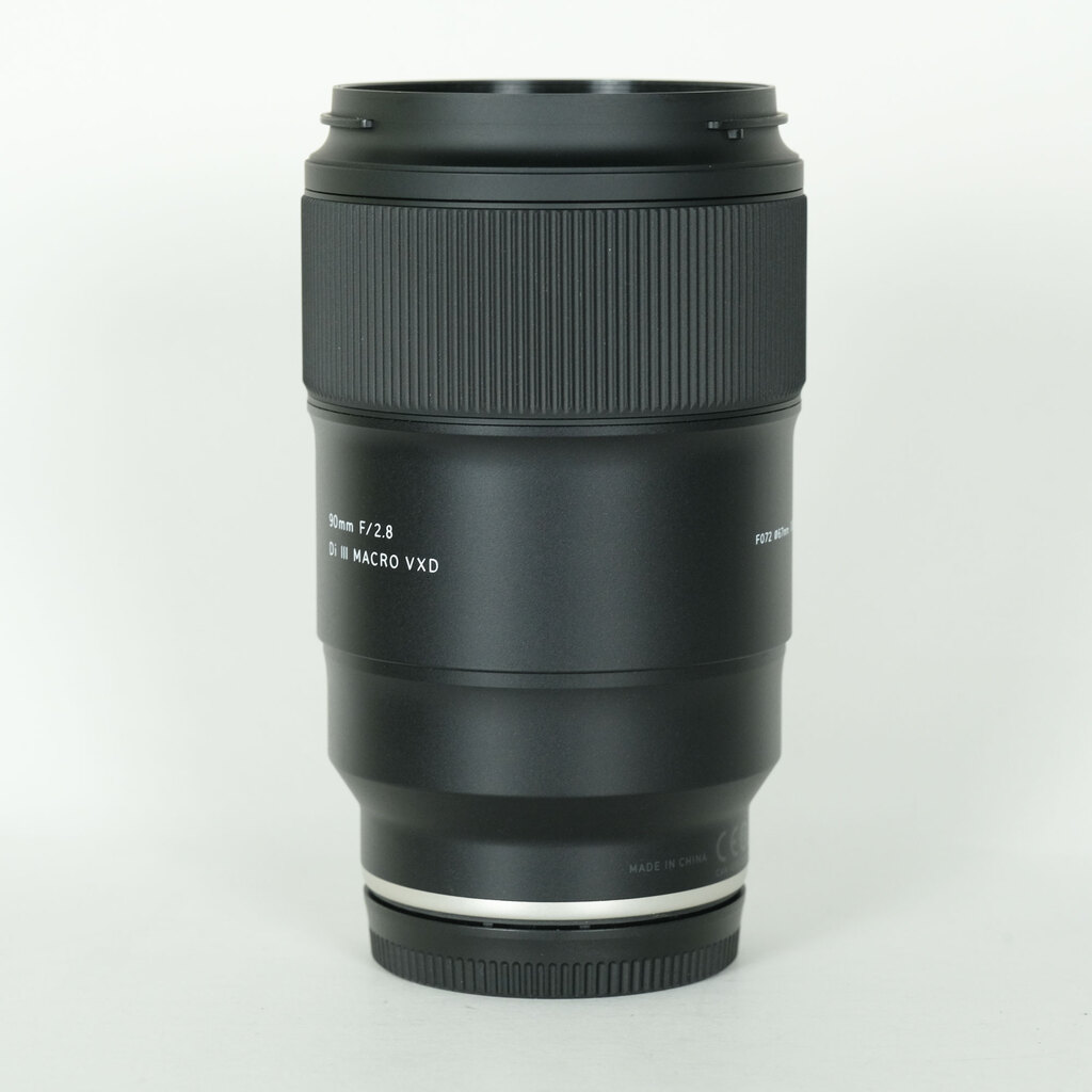 TAMRON 90mm F/2.8 Di III MACRO VXD [ソニーE用]の出品 | ONE SCENE