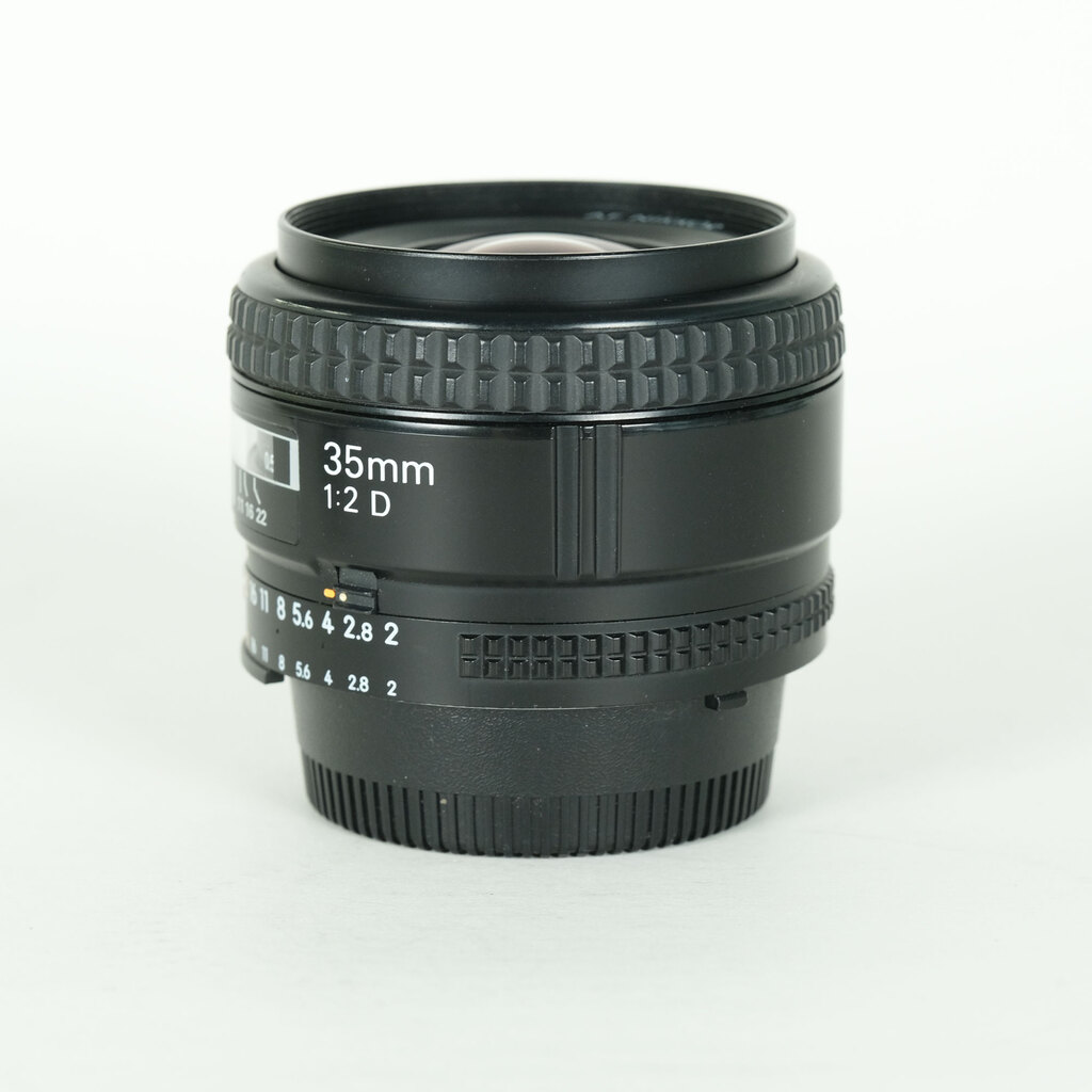 Nikon Ai AF Nikkor 35mm F2D Nikon Ai AF Nikkor 35mm F2D