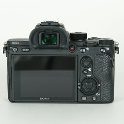 SONY α7R III(ILCE-7RM3) SONY α7R III(ILCE-7RM3)
