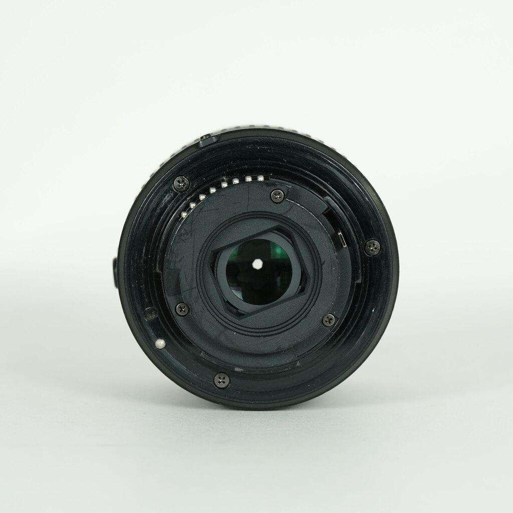 Nikon AF-P DX NIKKOR 18-55mm F3.5-5.6G VR