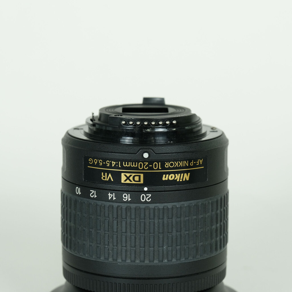 Nikon AF-P DX NIKKOR 10-20mm F4.5-5.6G VR Nikon AF-P DX NIKKOR 10-20mm F4.5-5.6G VR