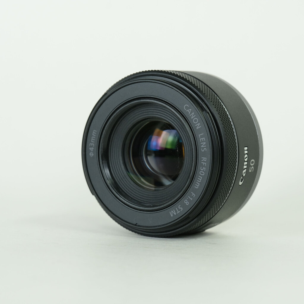 Canon RF50mm F1.8 STM Canon RF50mm F1.8 STM