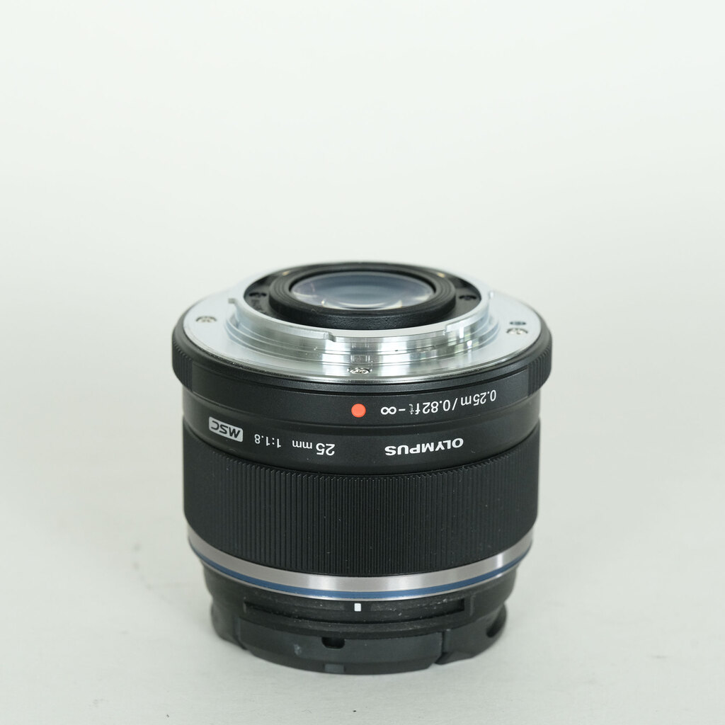 OLYMPUS M.ZUIKO DIGITAL 25mm F1.8 OLYMPUS M.ZUIKO DIGITAL 25mm F1.8