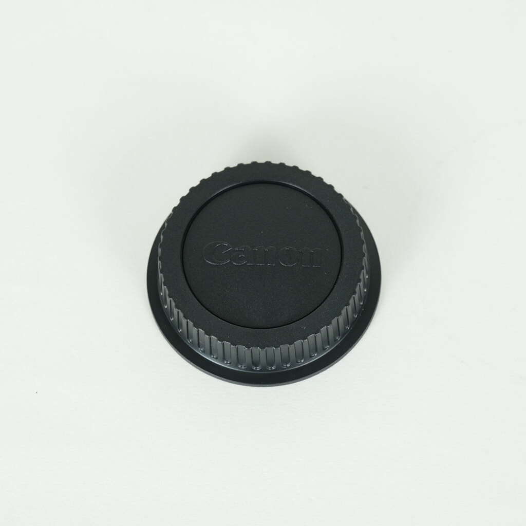 Canon EF-S18-55mm F4-5.6 IS STM Canon EF-S18-55mm F4-5.6 IS STM