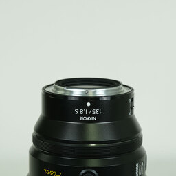 Nikon NIKKOR Z 135mm f/1.8 S Plena
