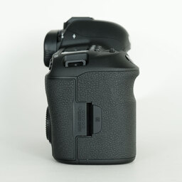 Canon EOS 5D Mark IV