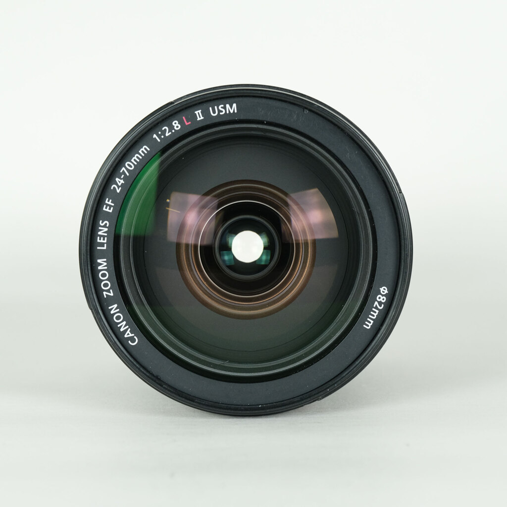 Canon EF24-70mm F2.8L II USMの出品 | ONE SCENE（ワンシーン）