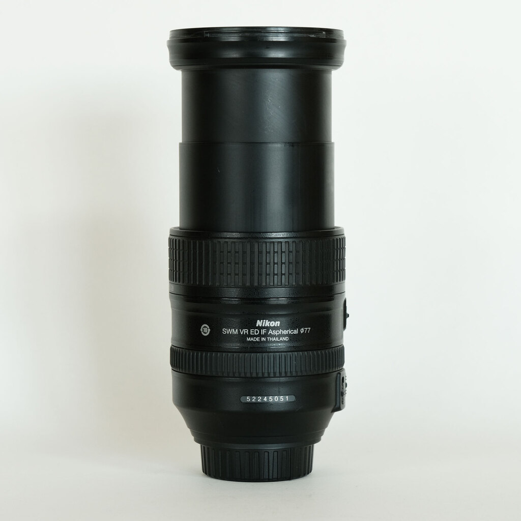 Nikon AF-S NIKKOR 28-300mm f/3.5-5.6G ED VR