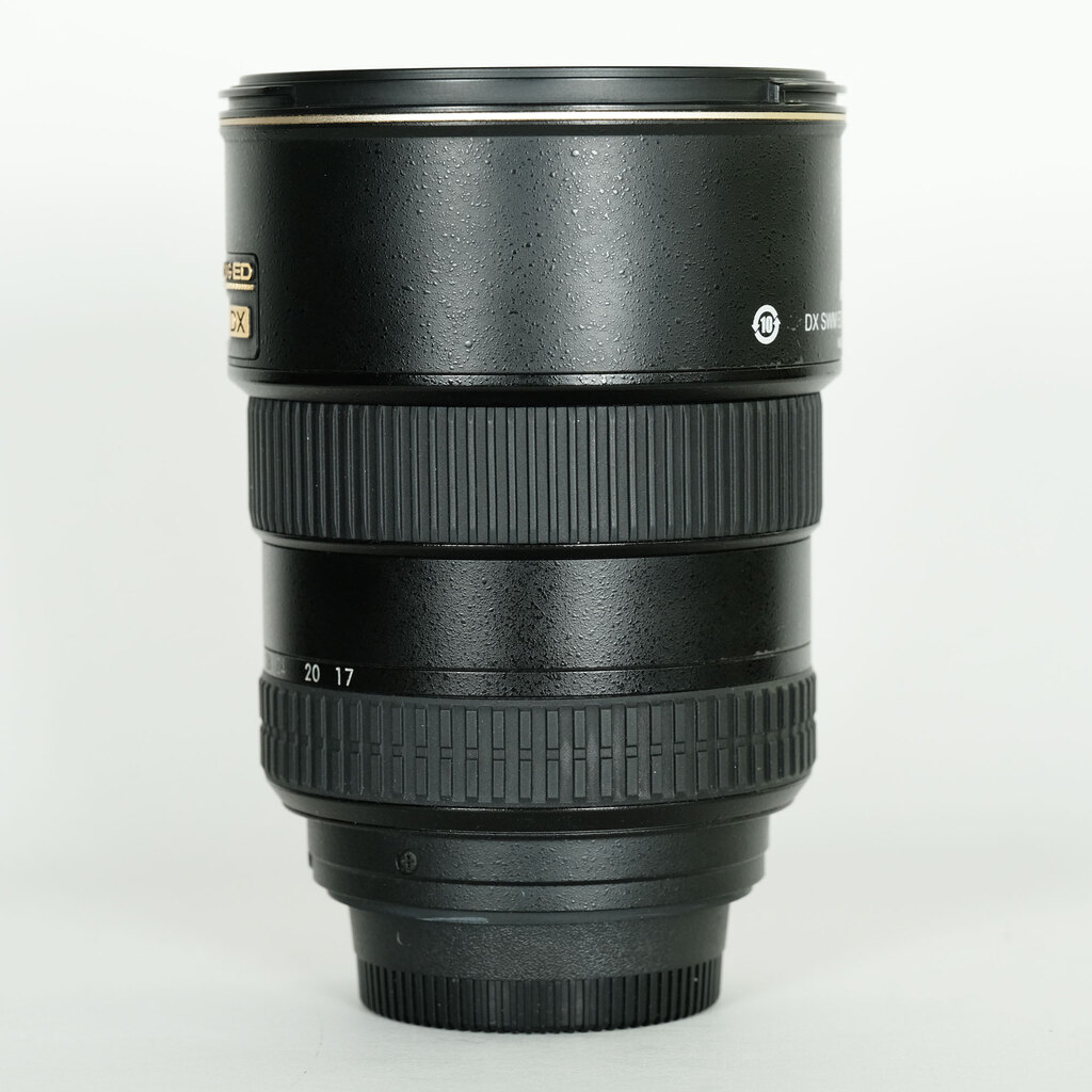 Nikon AF-S DX Zoom-Nikkor 17-55mm f/2.8G IF-ED Nikon AF-S DX Zoom-Nikkor 17-55mm f/2.8G IF-ED