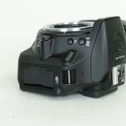 Nikon D5500 Nikon D5500