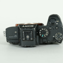 SONY α7R III(ILCE-7RM3) SONY α7R III(ILCE-7RM3)