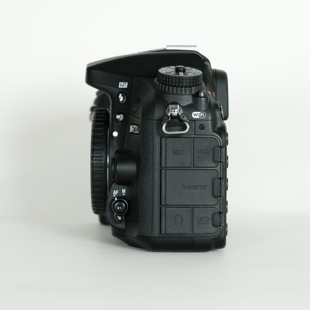 Nikon D7200