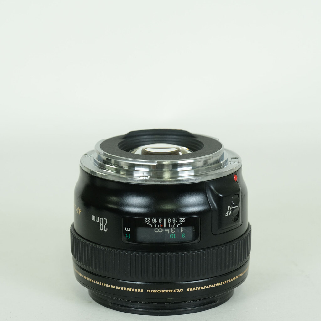Canon EF28mm F1.8 USM Canon EF28mm F1.8 USM