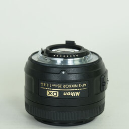 Nikon AF-S DX NIKKOR 35mm f/1.8G
