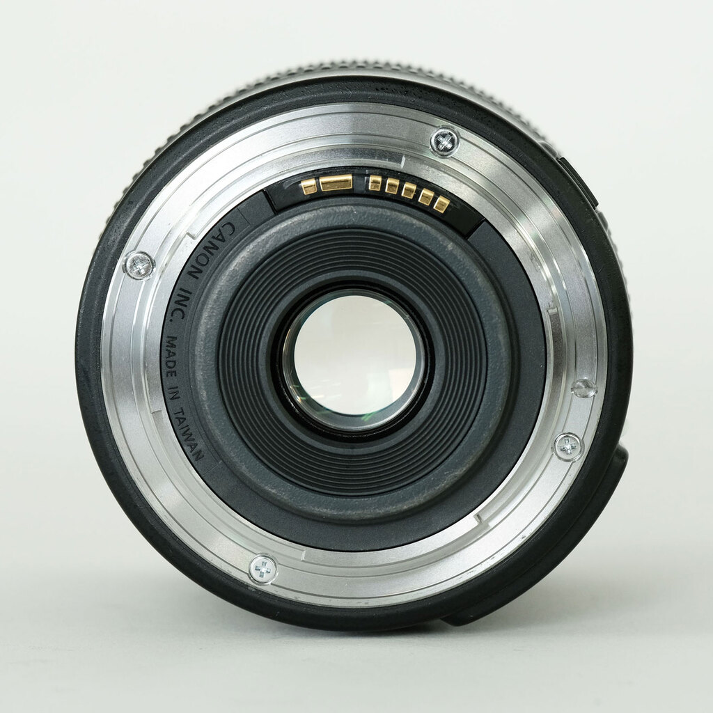 Canon EF-S18-135mm F3.5-5.6 IS STM