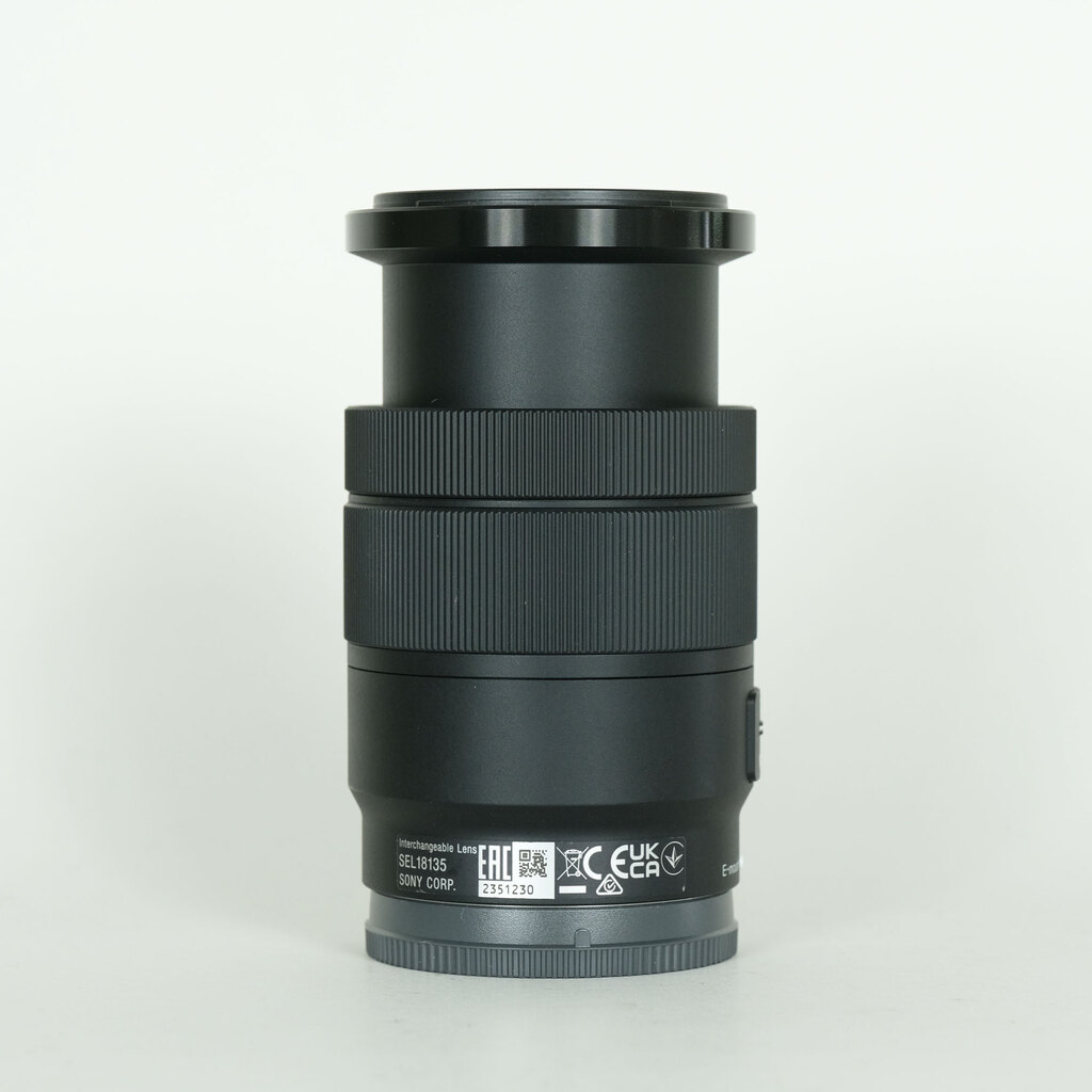 SONY E 18-135mm F3.5-5.6 OSS SEL18135 SONY E 18-135mm F3.5-5.6 OSS SEL18135