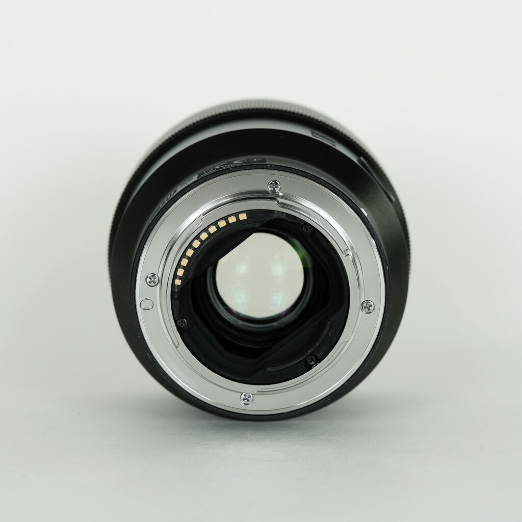 SONY FE 85mm F1.8 SEL85F18