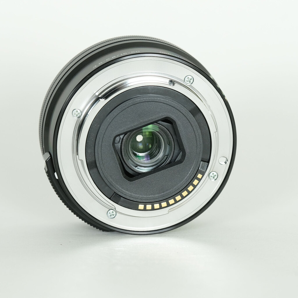 SONY E PZ 16-50mm F3.5-5.6 OSS SELP1650
