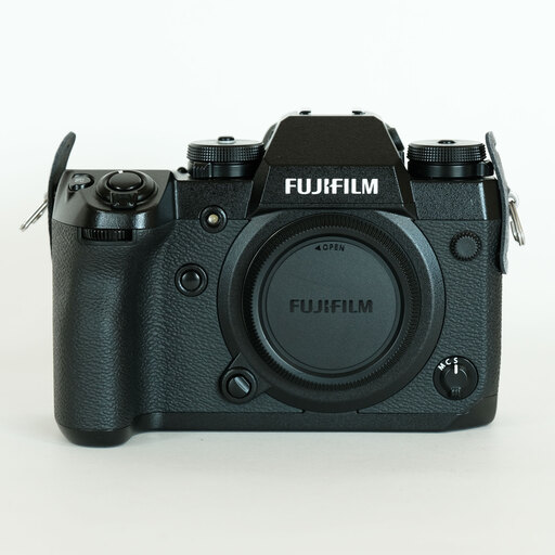 FUJIFILM X-H1