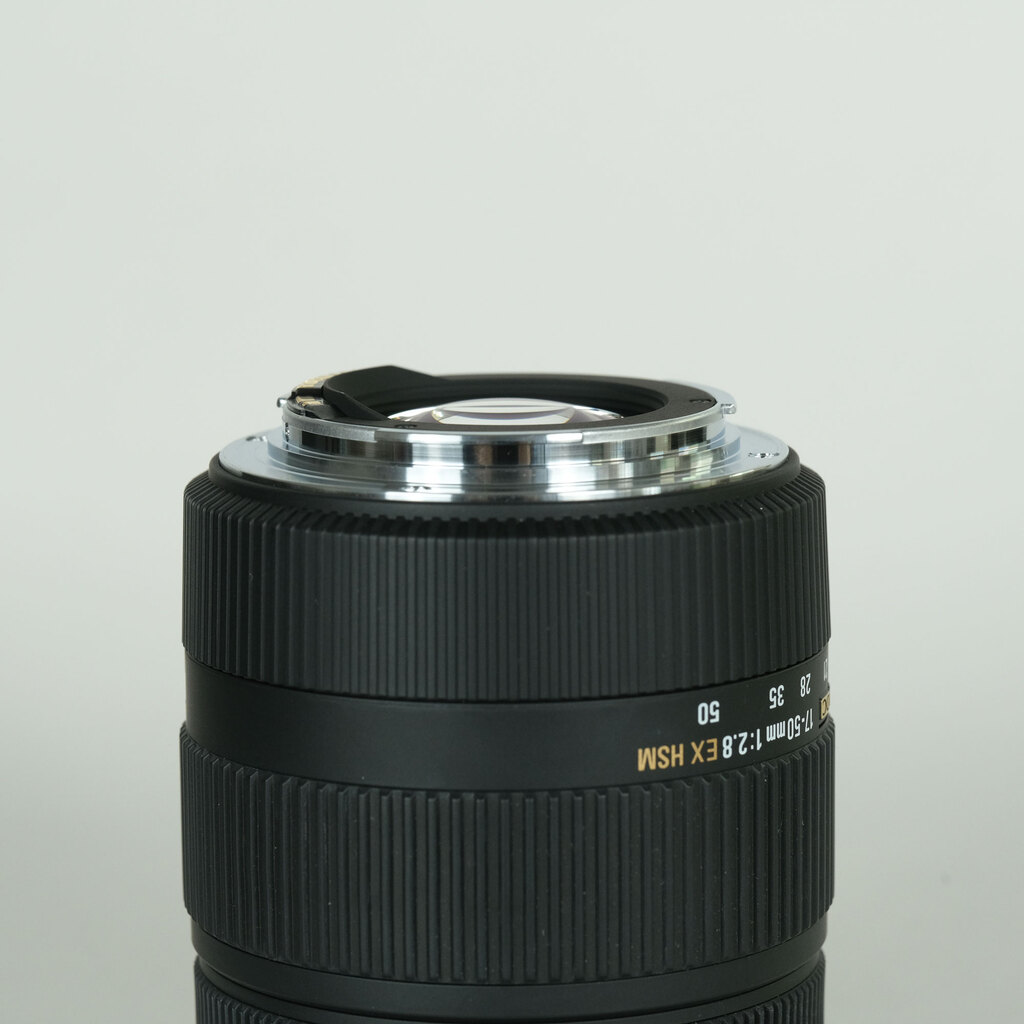 SIGMA 17-50mm F2.8 EX DC OS HSM (キヤノンEF用)