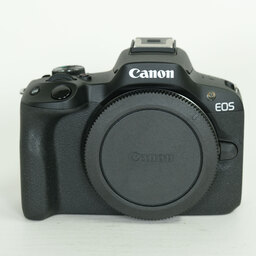 Canon EOS R50