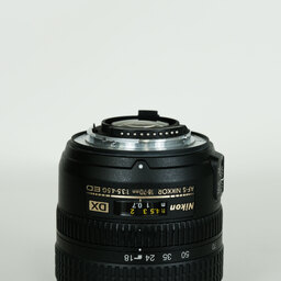 Nikon AF-S DX 18-70mm F3.5-4.5G(IF)