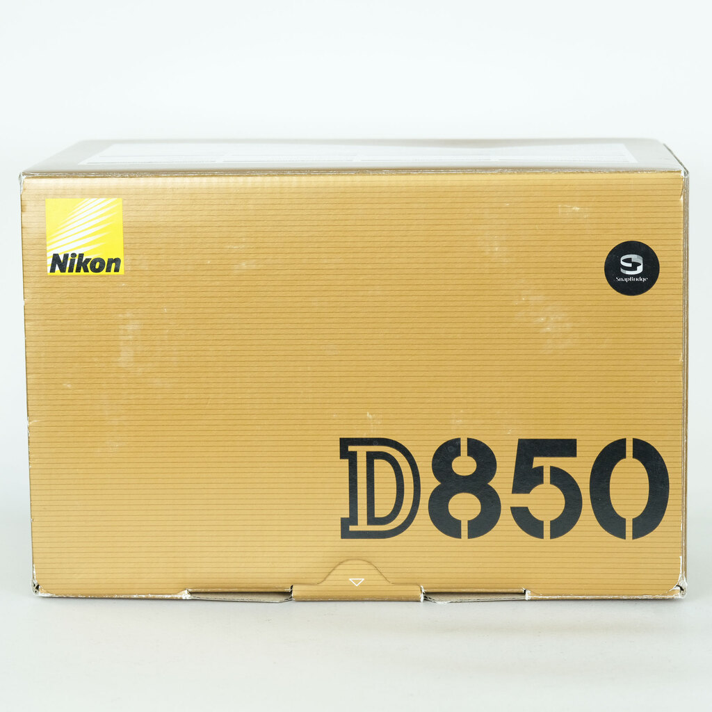 Nikon D850
