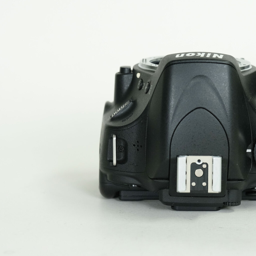 Nikon D5100 ボディ
