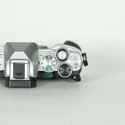 OLYMPUS OM-D E-M10 Mark IV OLYMPUS OM-D E-M10 Mark IV