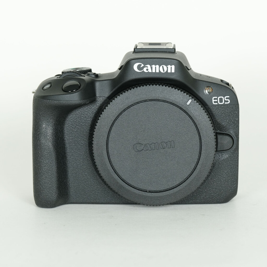 Canon EOS R50