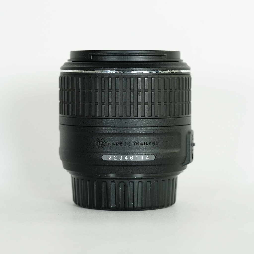 Nikon AF-S DX NIKKOR 18-55mm f3.5-5.6G VR II