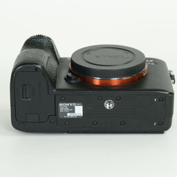SONY α7 III(ILCE-7M3) SONY α7 III(ILCE-7M3)