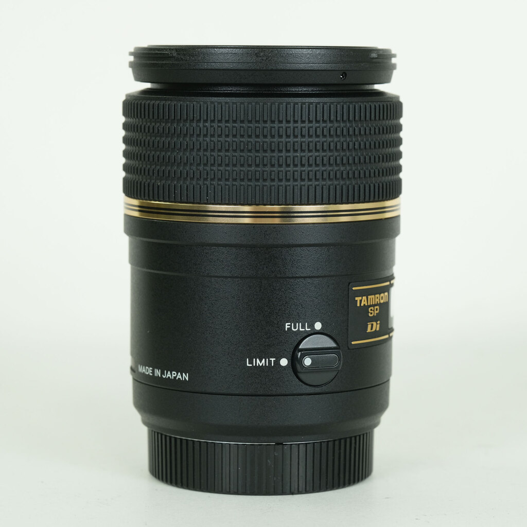 TAMRON SP 90mm F2.8 Di Macro 1:1/Model 272ENII(ニコンF用モーター内蔵) TAMRON SP 90mm F2.8 Di Macro 1:1/Model 272ENII(ニコンF用モーター内蔵)
