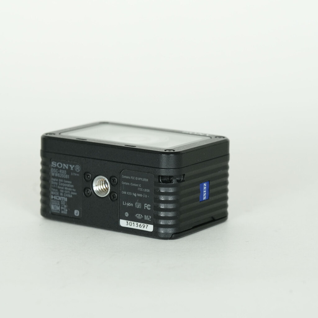 SONY Cyber-shot DSC-RX0