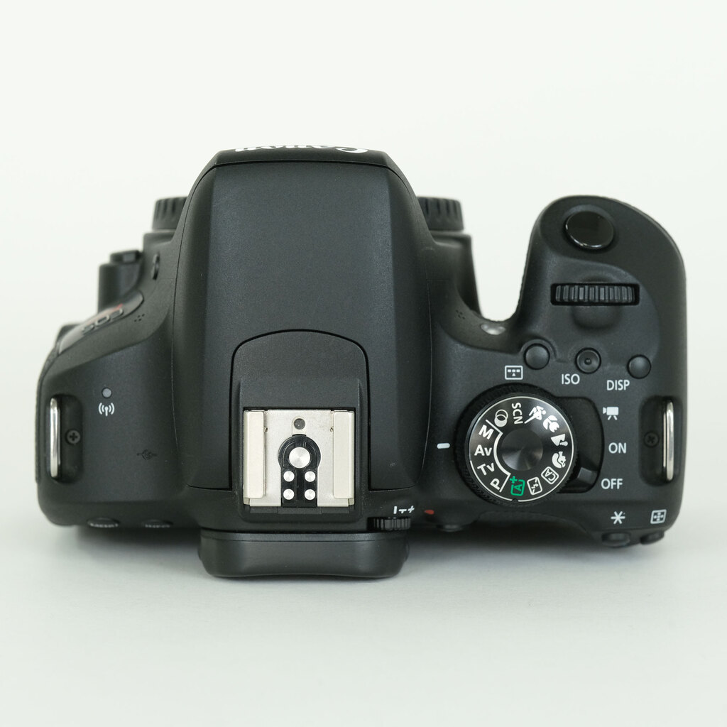 Canon EOS Kiss X9i