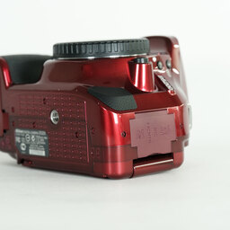 Nikon D5200 ボディ レッド Nikon D5200 ボディ レッド