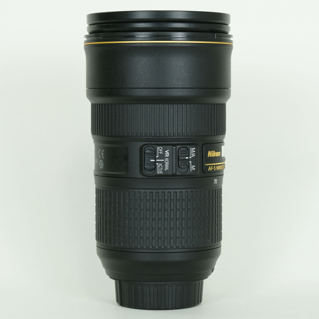 Nikon AF-S NIKKOR 24-70mm f/2.8E ED VR Nikon AF-S NIKKOR 24-70mm f/2.8E ED VR