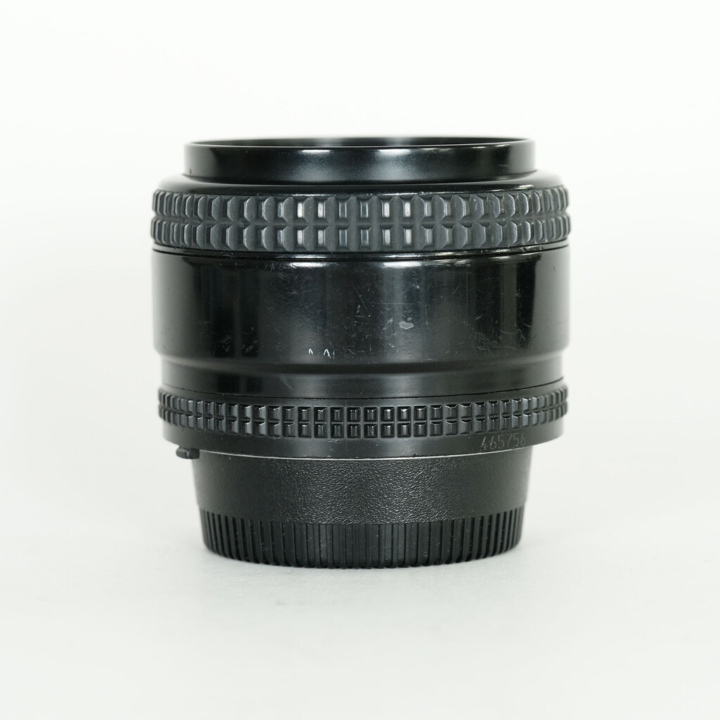 Nikon Ai AF Nikkor 24mm F2.8D