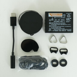 FUJIFILM X half X-HF1