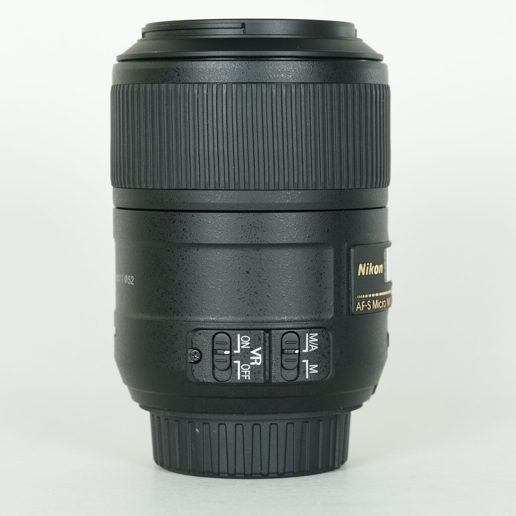 Nikon AF-S DX Micro NIKKOR 85mm F3.5G ED VRの出品 | ONE SCENE
