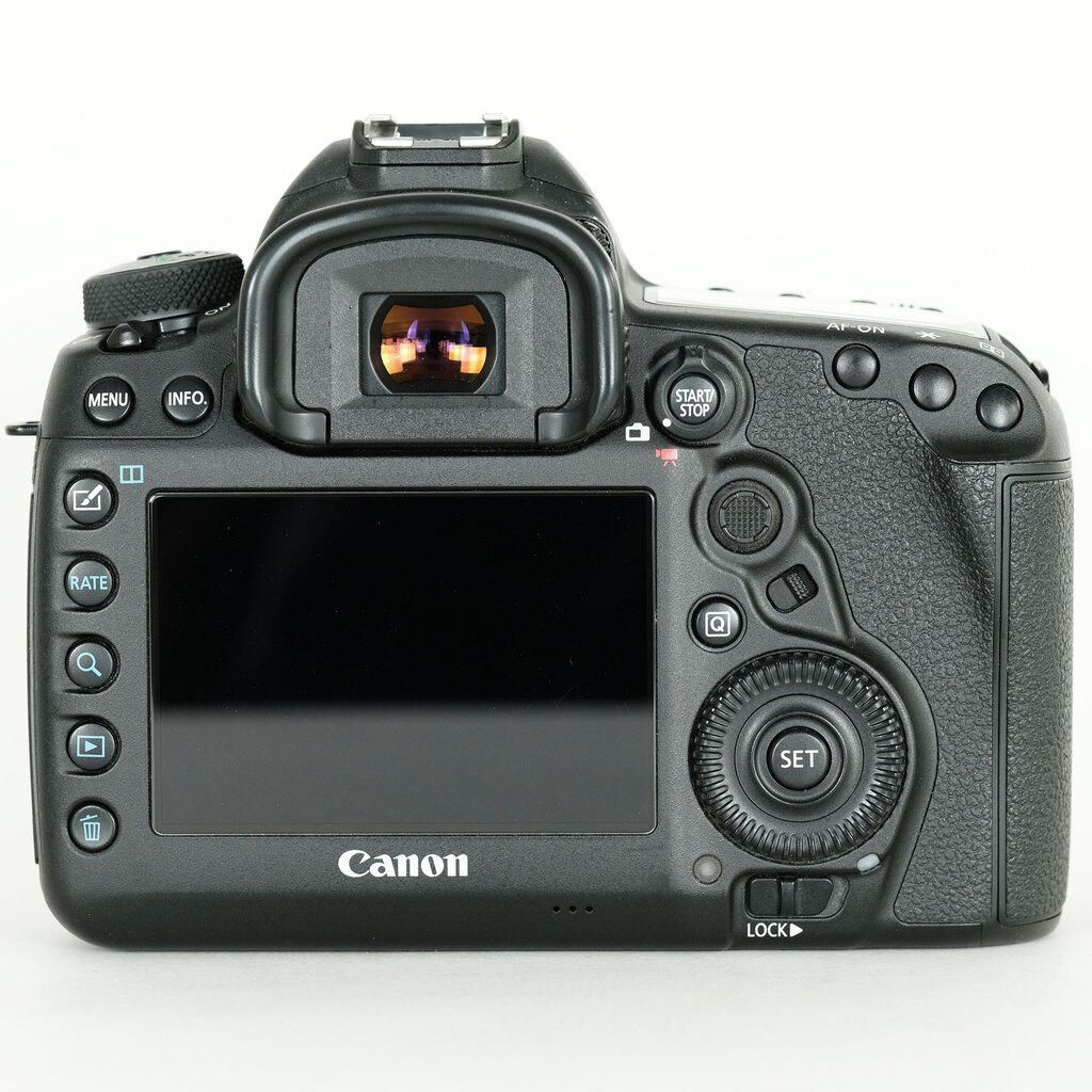 Canon EOS 5D Mark IV